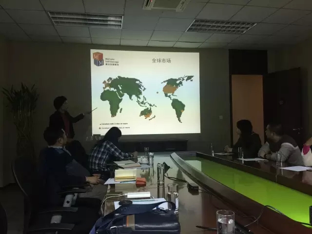 企业百家行走进美立方自助仓